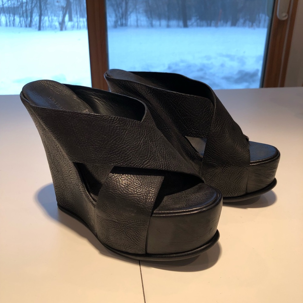 Vera Wang Lavender platform sandals